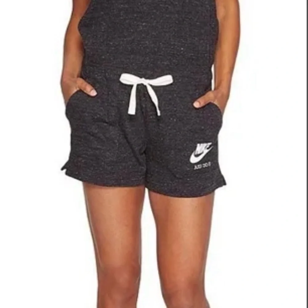 Nike Gym Vintage Racerback Romper in Heathered Grey Women's Sz Small